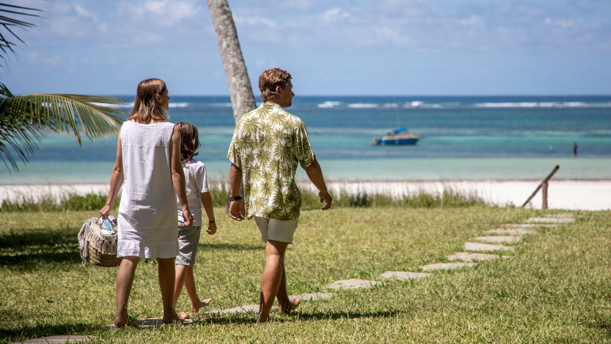 8 Day Timeless Safari Coastal Bliss Amboseli Tsavo Diani For Families